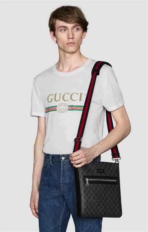 borsello gucci uomo colorato|Borse Uomo Firmate: Borse Uomo di Lusso .